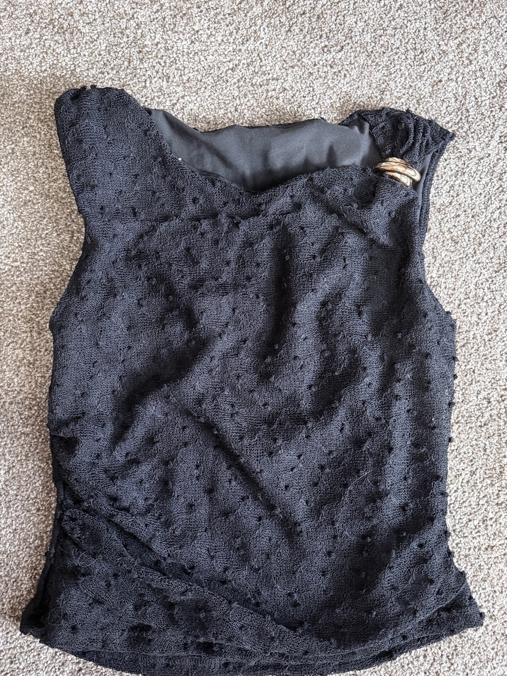 SHEIN Black Textured One-Shoulder Top with Gold Accent